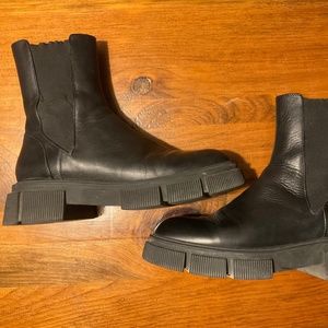 Chunky sole ankle boots